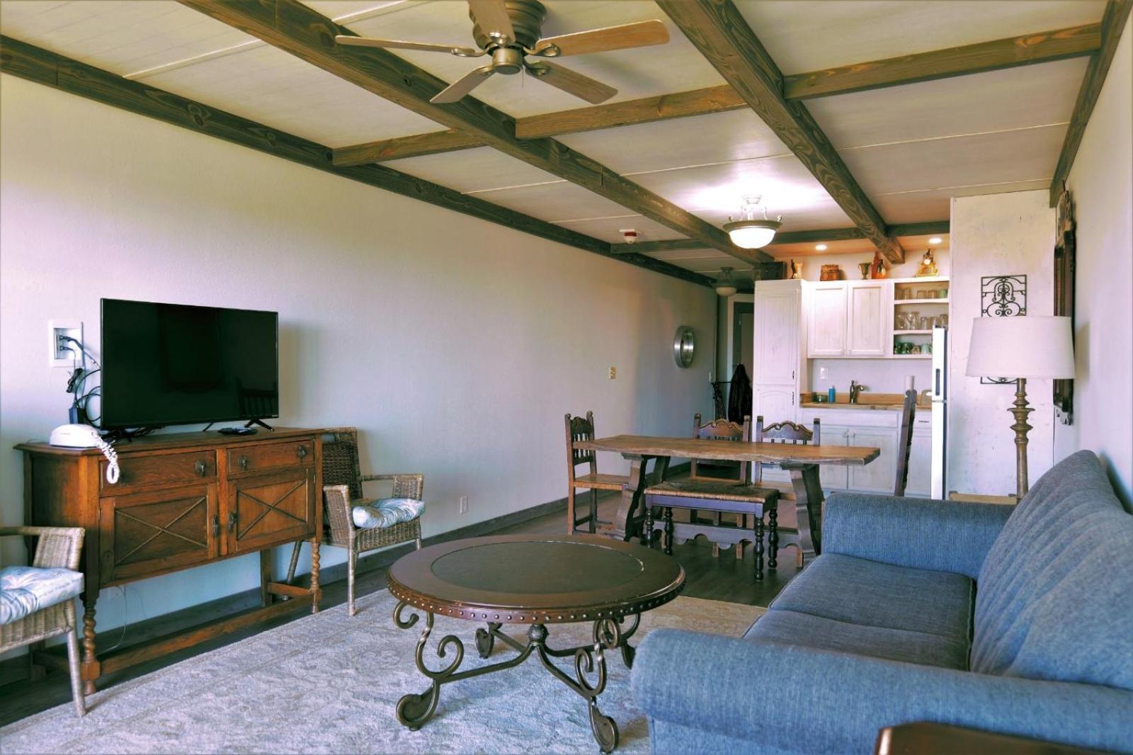 Chautauqua & Conference Center 4*
