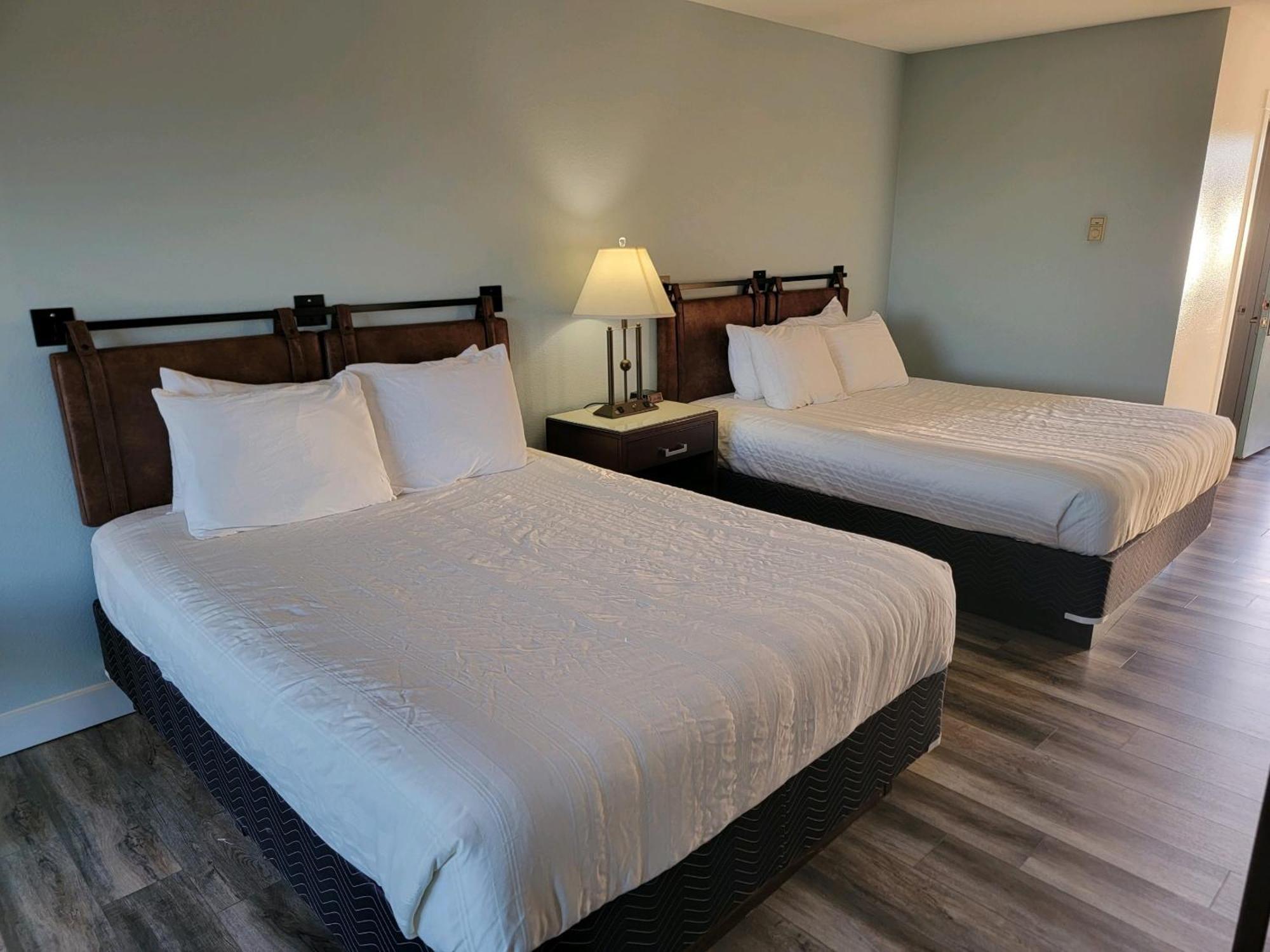 Chautauqua & Conference Center 4*