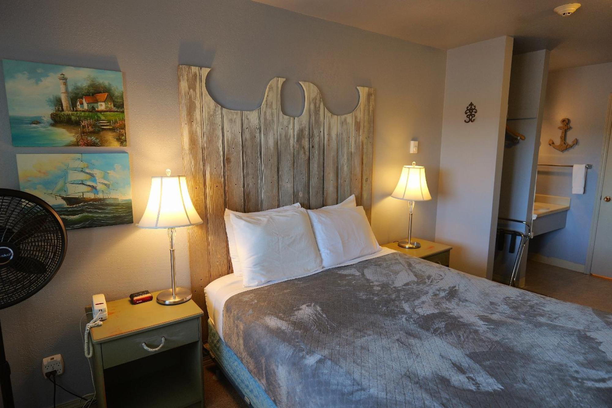 Hotel Chautauqua & Conference Center 4*